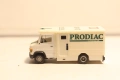 HERPA 1/87 H0 MERCEDES VARIO ИНКАСО БРОНИРАН КОЛИЧКА МОДЕЛ, снимка 1