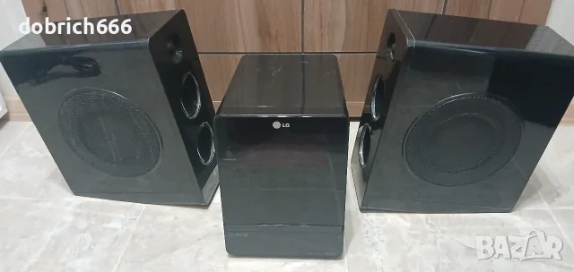 Аудио уредба LG USB CD Aux FM touchscreen флашка диск аукс с тонколони 50 евро, снимка 3 - Аудиосистеми - 55413651