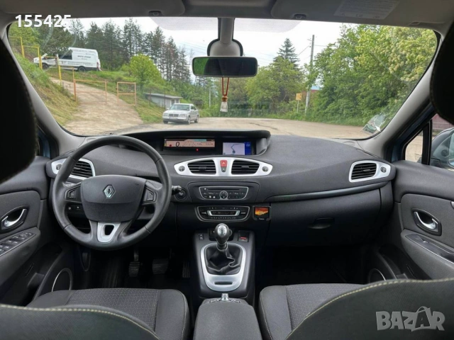 Renault Scenic 1.4tce 16v, снимка 9 - Автомобили и джипове - 54489844