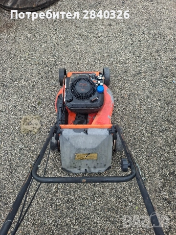 Бензинова самоходна косачка , снимка 4 - Градинска техника - 54368626