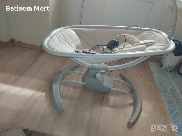 бебешка люлка 