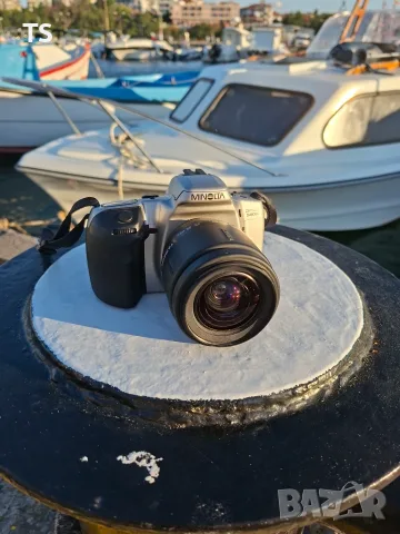 Лентов фотоапарат Minolta dynax 500si с обектив Tamron 28-80, снимка 2 - Фотоапарати - 55694110