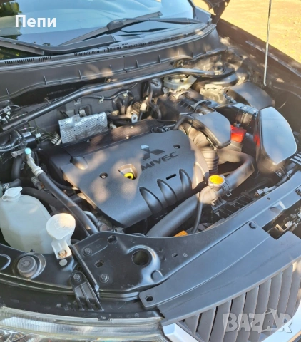 Mitsubishi Outlander 2. 4 4x4, снимка 3 - Автомобили и джипове - 54891516