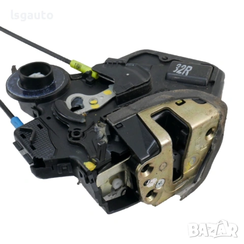 Брава задна дясна врата Toyota Avensis II 2003-2009 ID: 159168