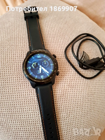 Смарт часовник Ticwatch Pro3 , снимка 2 - Смарт часовници - 55090431