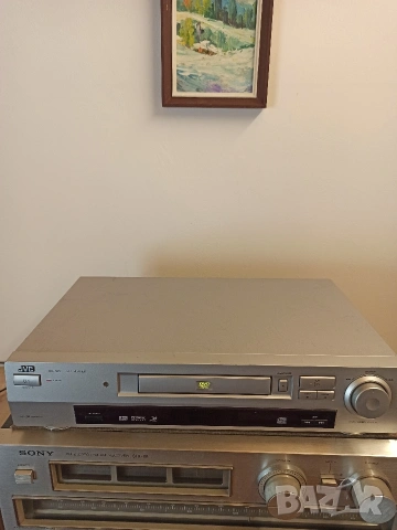 JVC DVD player XV 522