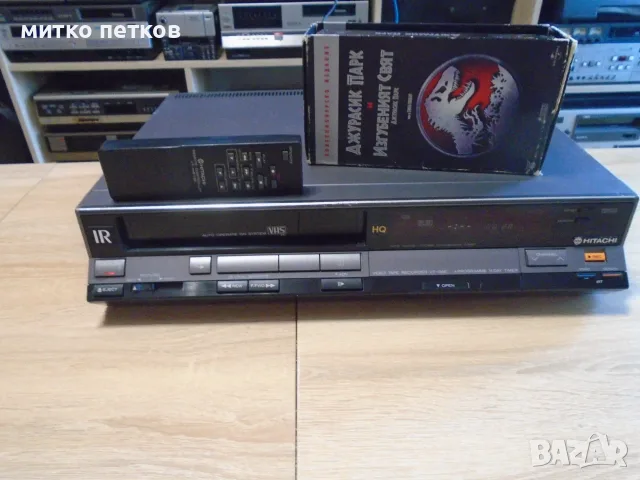 видео Hitachi vt-126e