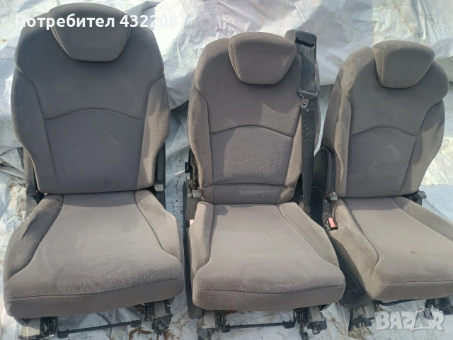 Седалки / Салон  Citroen C8 / Peugeot 807 / Lancia Phedra, снимка 2 - Части - 54490929