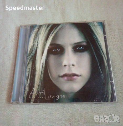 Avril Lavigne - Fade Away