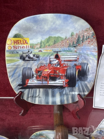 Чинията е посветена на състезанието от Формула 1 „Gran Premio di San Marino, 9 aprile 2000“