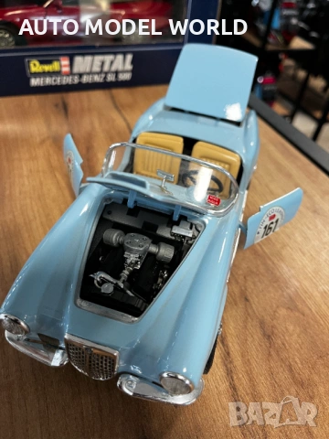 BBURAGO колекционерски модел Lancia Aurelia B24 Spider Mile Miglia 1:18 мащаб 54.76 лв. / 28 €, снимка 5 - Колекции - 54625267