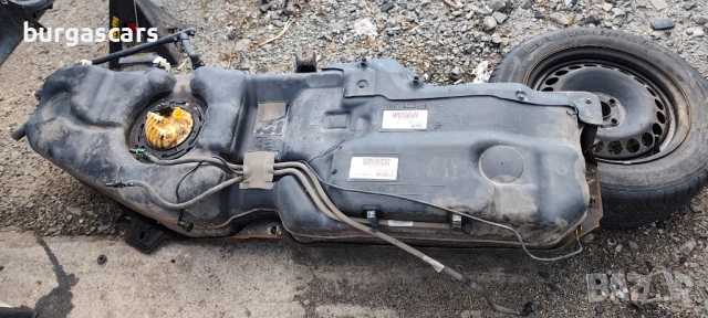 Резервоар AH22-9K007-FF Land Rover Discovery IV 2016г. 3.0-245к.с.