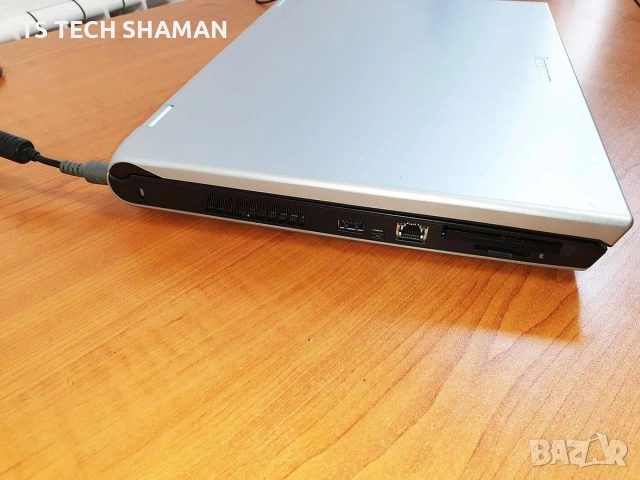 ⭐Продавам ретро лаптоп класика Lenovo 3000 L200 с два Windows Vista и XP.⭐, снимка 6 - Антикварни и старинни предмети - 55183646