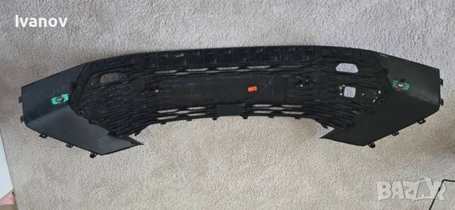 решетка в предната броня за Тойота C-HR , снимка 4 - Части - 54234186