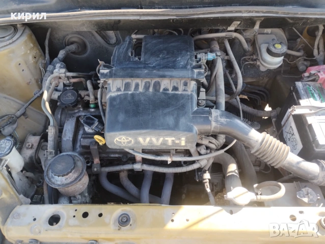 Toyota Yaris 1.3, снимка 2 - Автомобили и джипове - 54498638