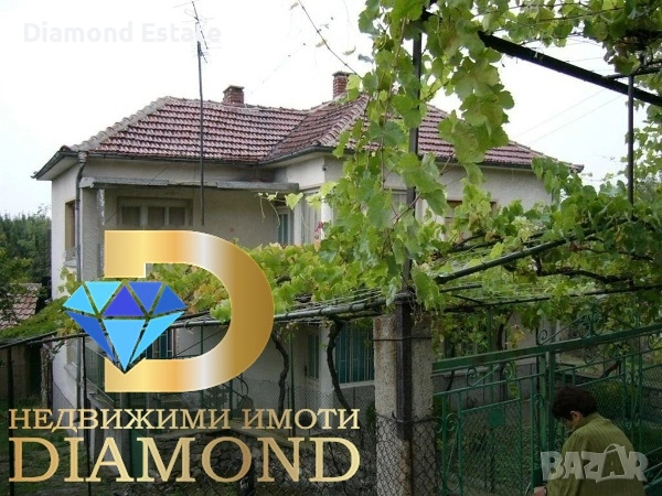 Двуетажна къща в село Главан, обл. Стара Загора, снимка 3 - Къщи - 54467382