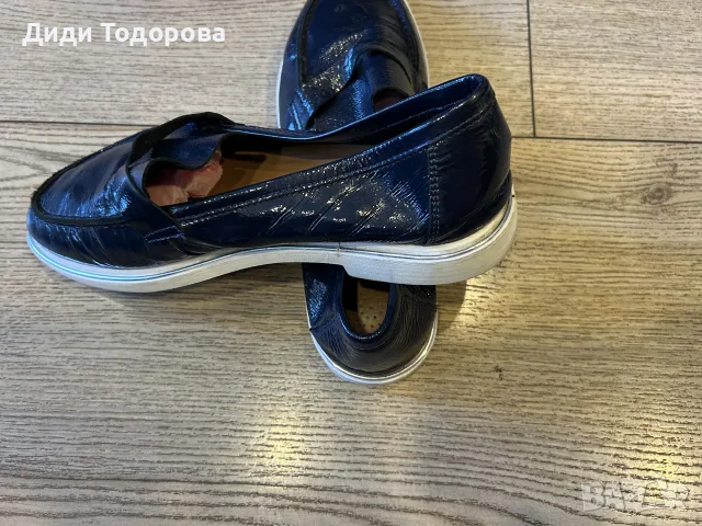 Елегантни дамски мокасини / лоуфъри от мек лак - Тъмносини, Размер 38, снимка 2 - Дамски ежедневни обувки - 55522712