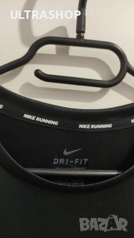 Нова дамска Nike M size Спортна фланелка, снимка 6 - Тениски - 55131313