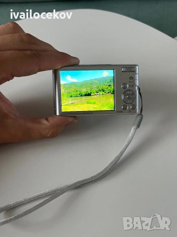 Чисто нов Sony DSC-W830, снимка 2 - Фотоапарати - 55104775