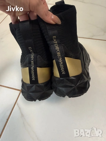 Детски якета на Guess, снимка 11 - Детски якета и елеци - 55155719