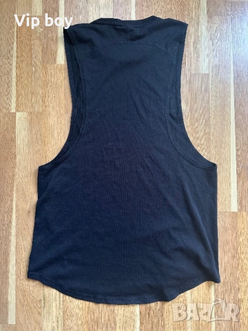 Gymshark фитнес потник S, снимка 4 - Тениски - 54650591