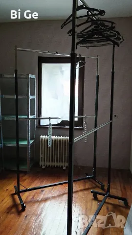 Продавам щендери за дрехи, снимка 2 - Стелажи и щандове - 55619648