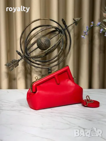Fendi Нова Дамска Чанта Фенди Различни Цветове , снимка 11 - Чанти - 55316973