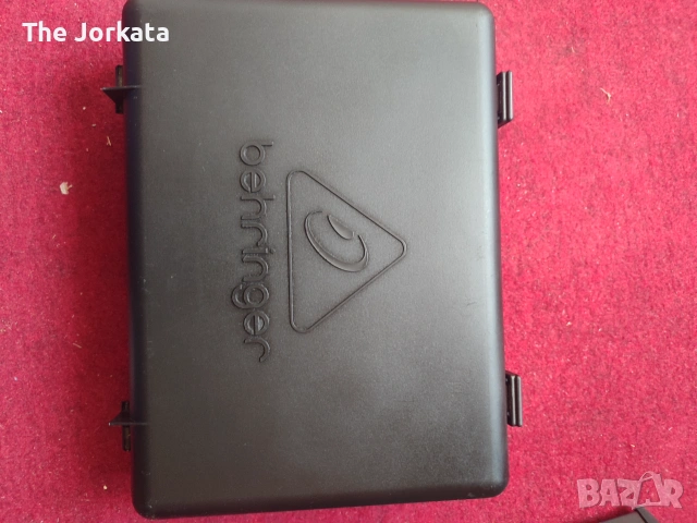 Alesis Multimix 8 USB FX , снимка 5 - Ресийвъри, усилватели, смесителни пултове - 55178670