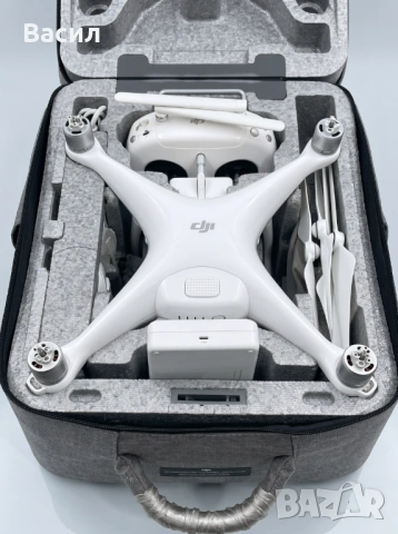 DJI Phantom 4 Pro ULTIMATE COMBO – 3 Батерии + Хъб + Раница (Перфектен) , снимка 6 - Дронове и аксесоари - 54785315