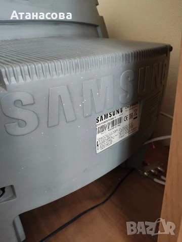Телевизор Samsung работещ цветен, снимка 3 - Телевизори - 54517291