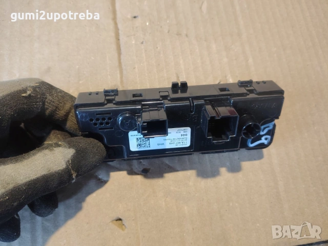 Заден Панел Управление Климатик Отопление 11A907049 Volkswagen Passat B9 1.5 eTSI 150кс 2024г Бензин, снимка 2 - Части - 54944623