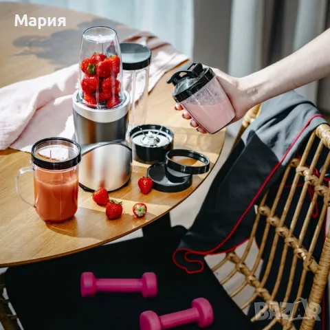 Мощен блендер за смутита с пълен комплект чаши и бутилки , снимка 4 - Блендери - 55559554