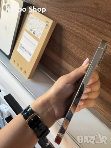 iPhone 13 Pro Max 512GB – бял – отлично състояние + много аксесоари, снимка 4 - Apple iPhone - 55595514