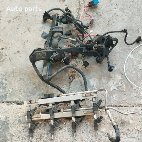 Рейка с Дюзи бензинови БМВ е90 е91 е87 BMW e90 e91 е87 05-10г  бензин 