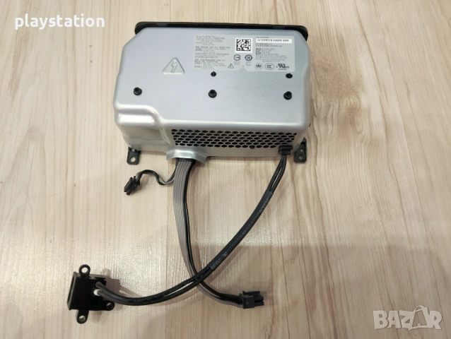 Оригинално захранване за Xbox Series X (Модел 1920) - За части / Неработещо