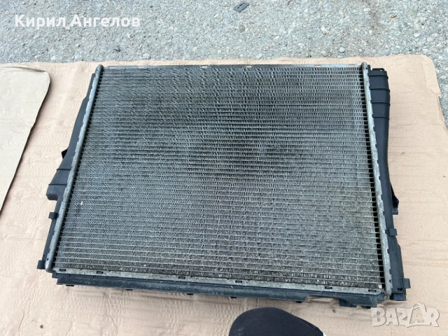 Воден радиатор за BMW E46 (Ръчка), снимка 4 - Части - 51663691