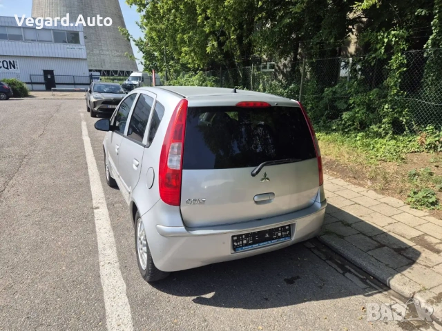 На Части Mitsubishi Colt (Z30) 1.1 бензин 75к.с. 2006г. , снимка 2 - Автомобили и джипове - 54862242