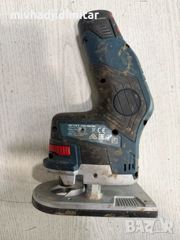 Акумулаторна фреза Bosch GKF 12V-8, снимка 4 - Други инструменти - 54967670