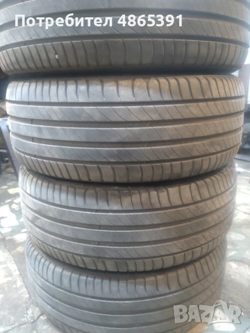 215/50/17. Michelin 