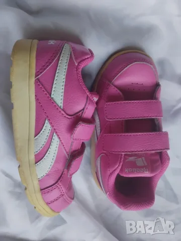 Reebok - 100% оригинални детски маратонки за момиче, номер 24.5, снимка 4 - Детски маратонки - 55658688