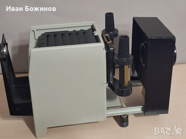 Съветски  прожекционен  апарат + 11бр. диафилмчета., снимка 5 - Колекции - 54704763