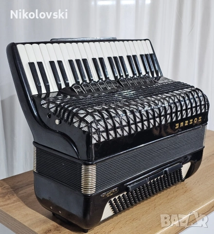 Акордеон Hohner Atlantic IV Deluxe , снимка 3 - Акордеони - 55183751