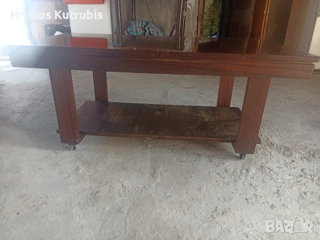Ретро холнa маса от масивно дърво с колелца и рафт (разтегателна), снимка 9 - Маси - 55424331