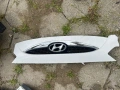 Горна решетка с емблема Hyundai IX20 (2010-2015 г.), снимка 1