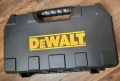 Оригинален четков импакт Dewalt DCF835 с бат , зарядно и куфар. 65€. (цената е крайна), снимка 9
