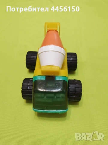 Продавам играчка 