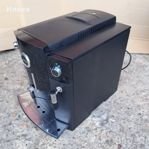 Кафемашина Jura Impressa C50, снимка 2 - Кафемашини - 55394025