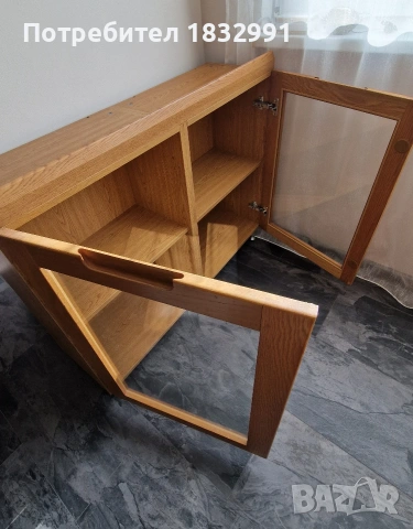 Шкаф-витрина за съхранение, снимка 4 - Секции и витрини - 54225878