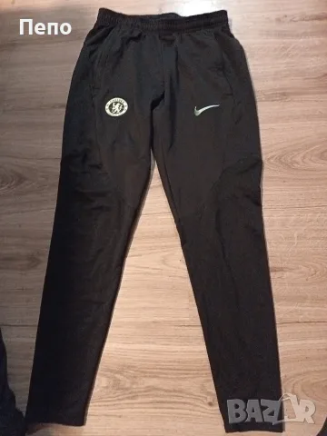 Спортно долнище Nike