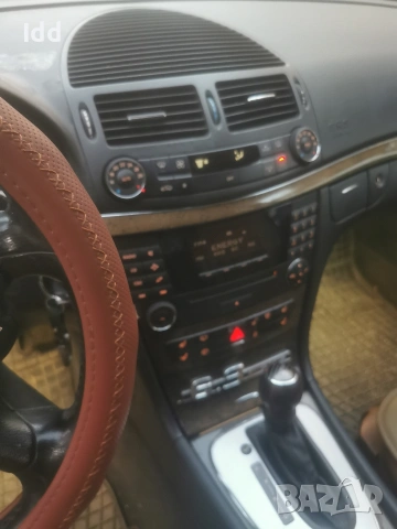 Mercedes E320 редови 6 цилиндъра 230+, снимка 6 - Автомобили и джипове - 54436593